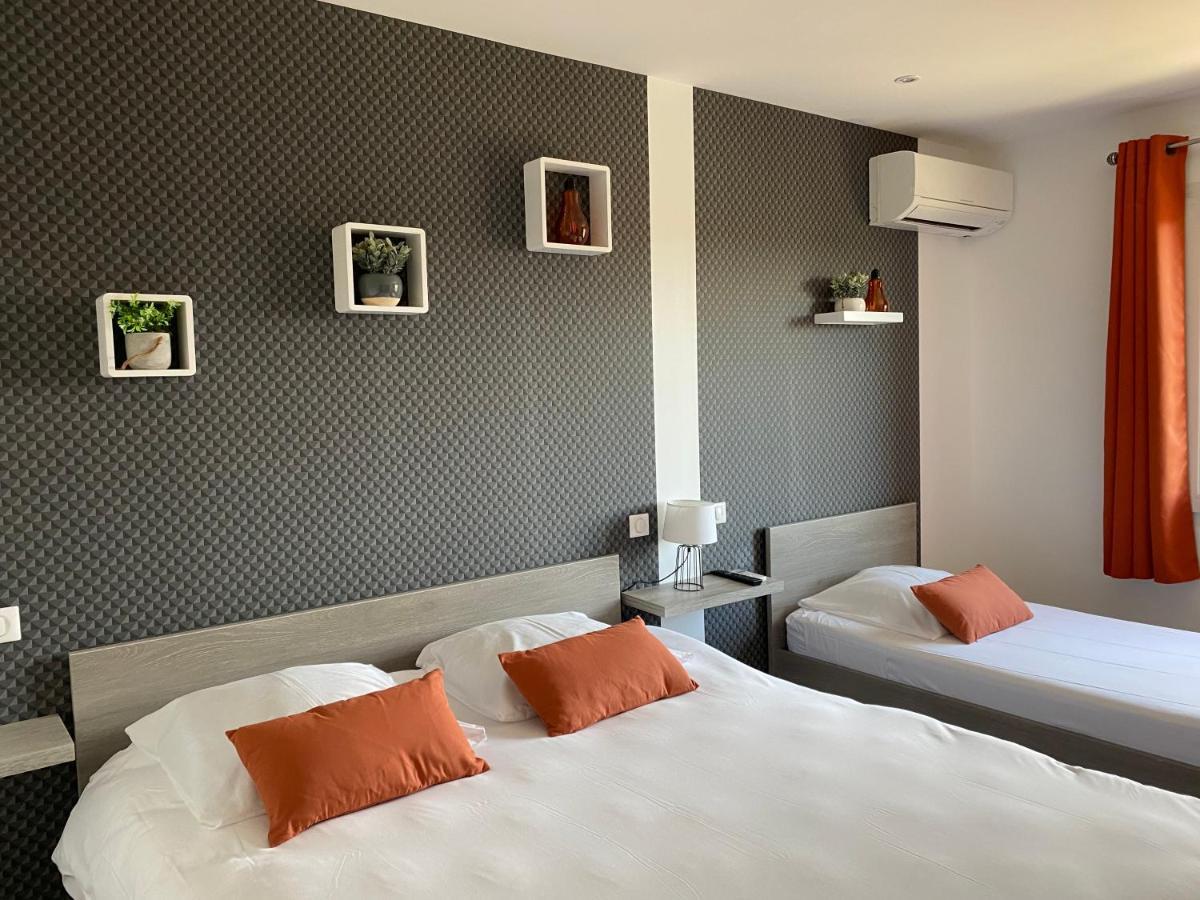 הייר Logis Hotel Restaurant Le Kalliste מראה חיצוני תמונה